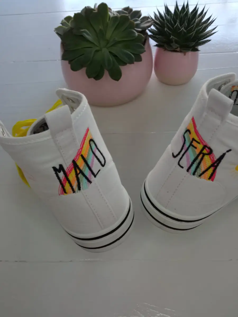 VARIOS1